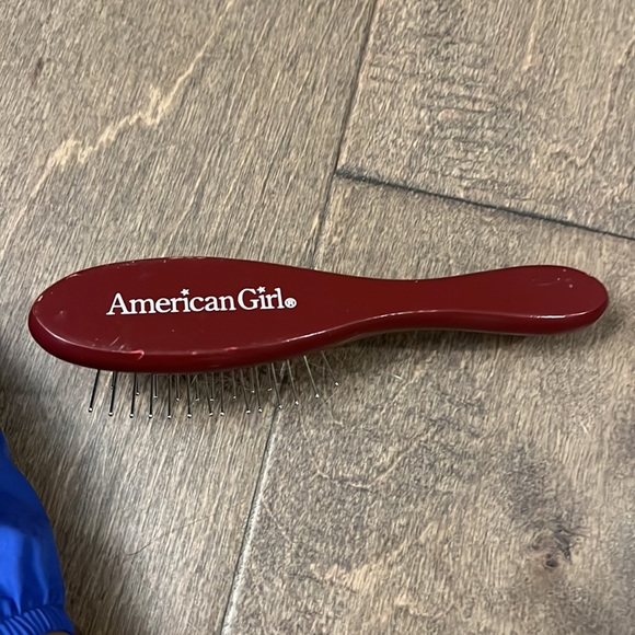 American Girl Doll Blonde Hair, Hazelnut Eyes - Picture 4 of 9